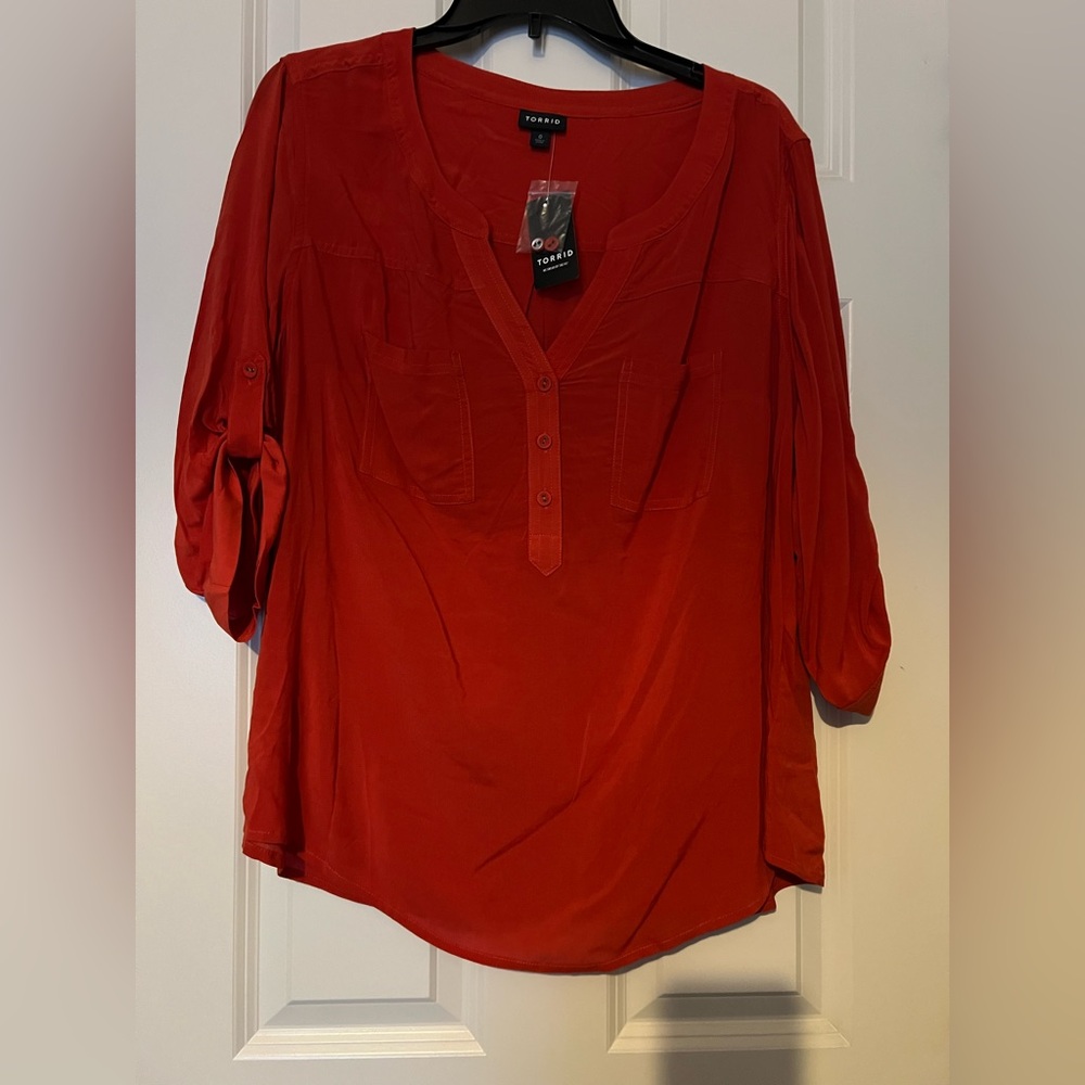 NWT Torrid Harper 3/4 sleeve top. Size 0.